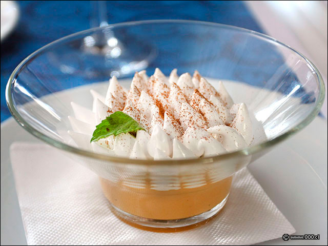 Suspiro lime�o de chirimoya con merengue al oporto y canela - Pez Quiero